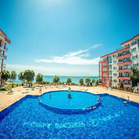 Beautiful Right By The Sea, * Sweti Wlas